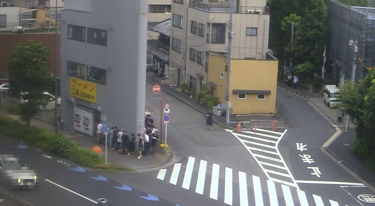 2024年7月25日ラーメン二郎三田本店の並び