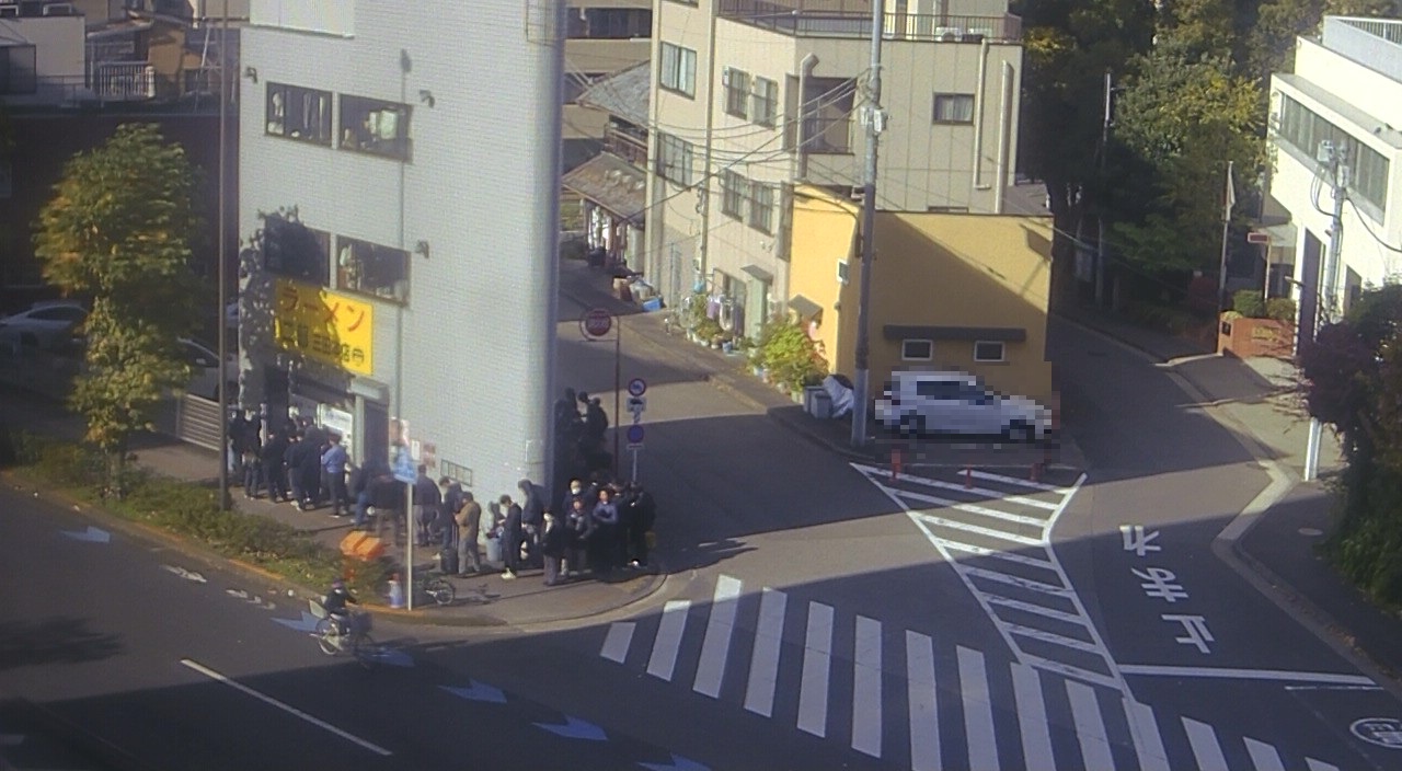 2024年12月12日ラーメン二郎三田本店の並び