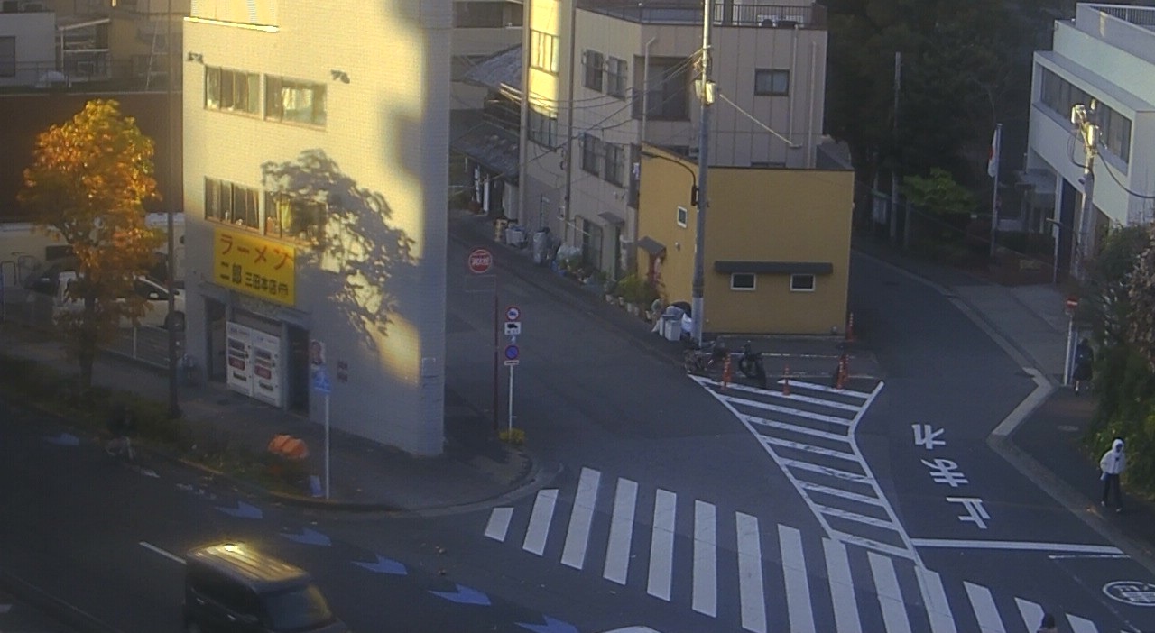 2025年1月9日ラーメン二郎三田本店の並び