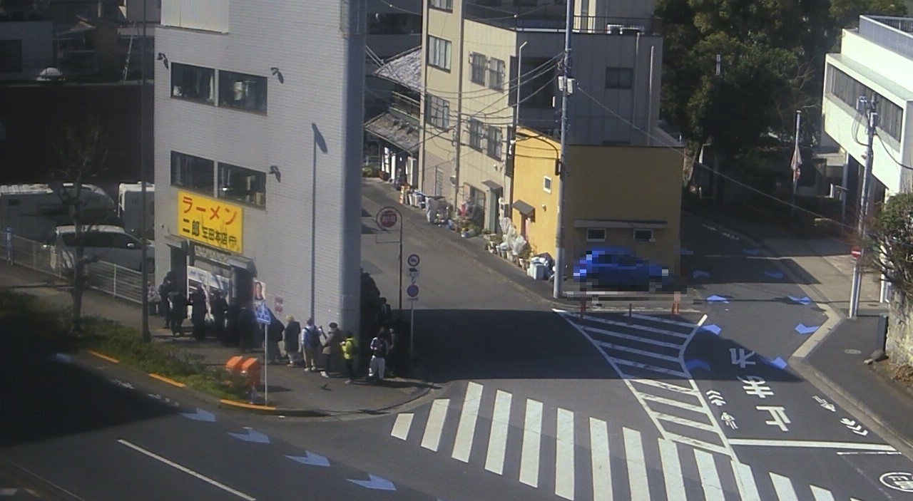 2025年3月10日ラーメン二郎三田本店の並び