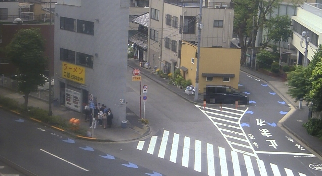2025年6月4日ラーメン二郎三田本店の並び