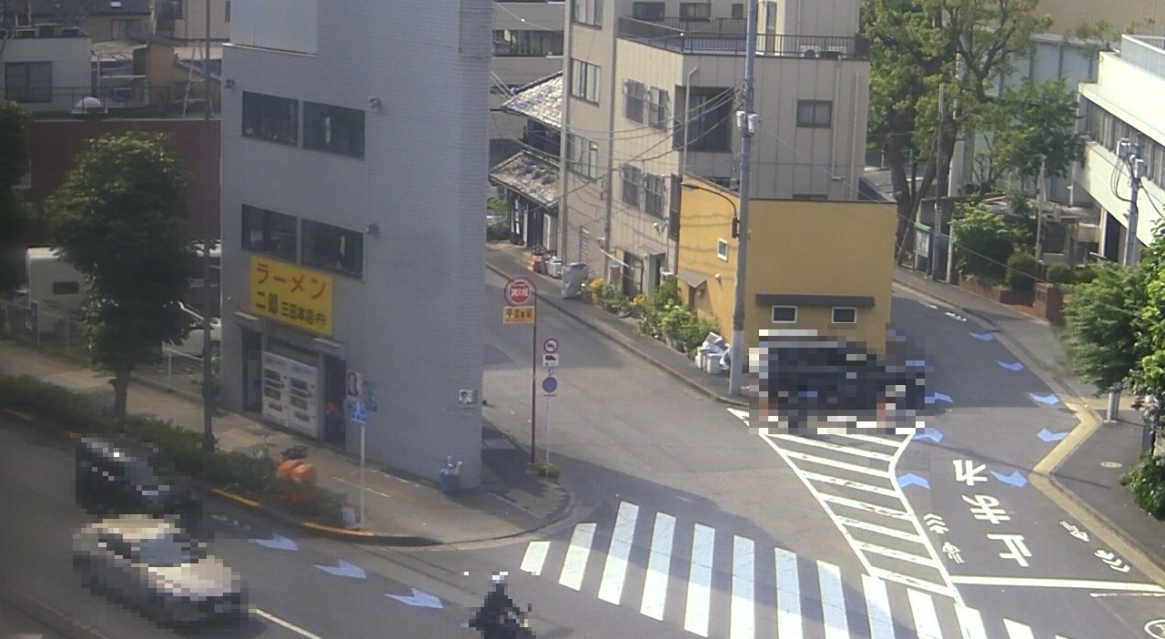 2025年6月13日ラーメン二郎三田本店の並び