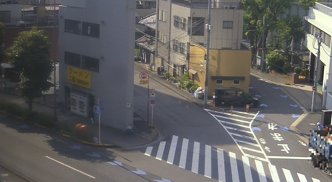 2025年6月30日ラーメン二郎三田本店の並び