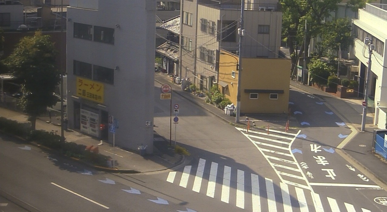 2025年7月3日ラーメン二郎三田本店の並び