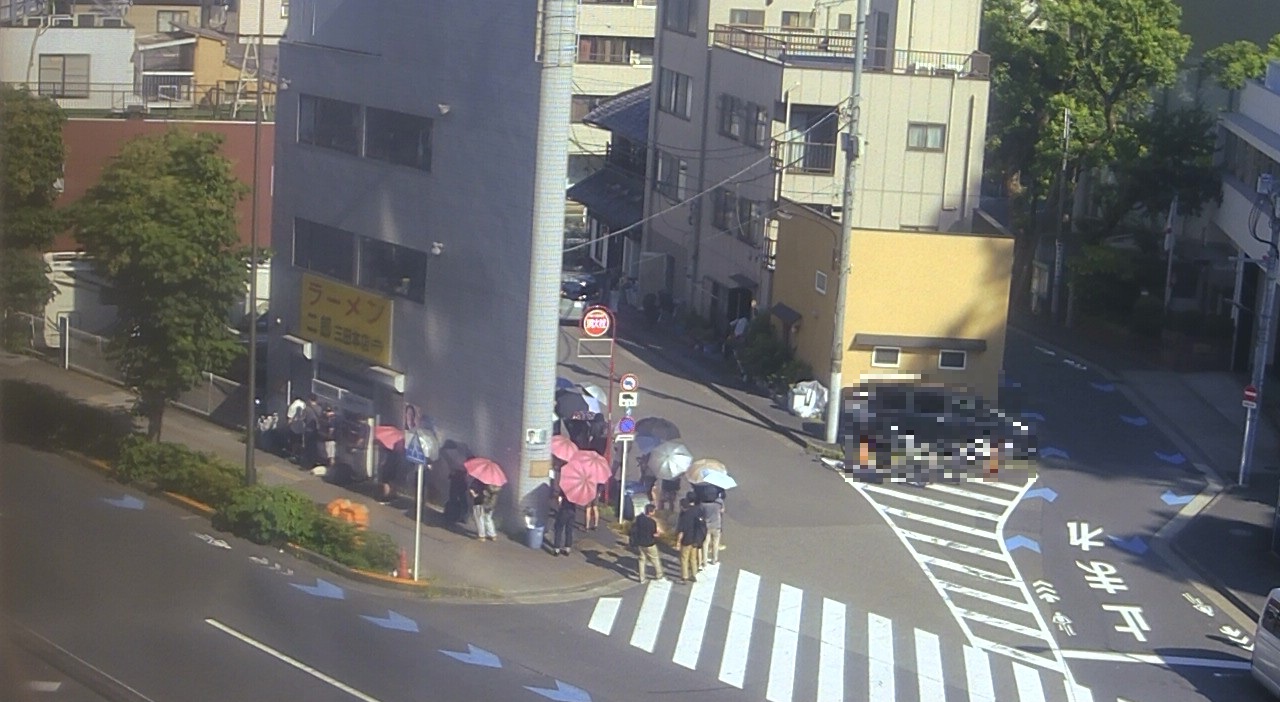 2025年7月26日ラーメン二郎三田本店の並び
