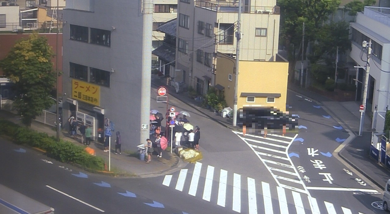 2025年8月23日ラーメン二郎三田本店の並び