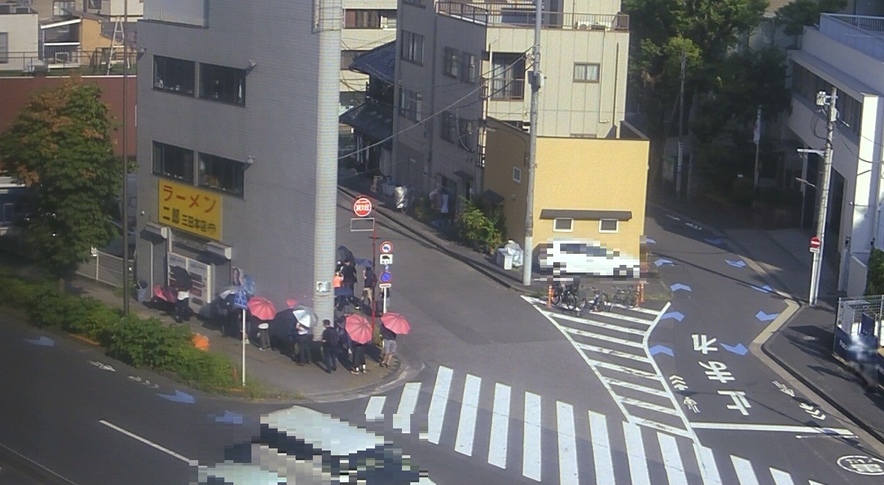 2025年9月8日ラーメン二郎三田本店の並び
