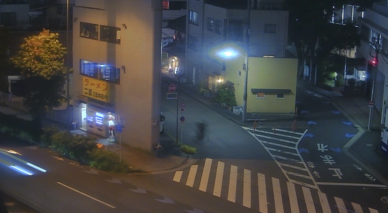 2025年10月6日ラーメン二郎三田本店の並び