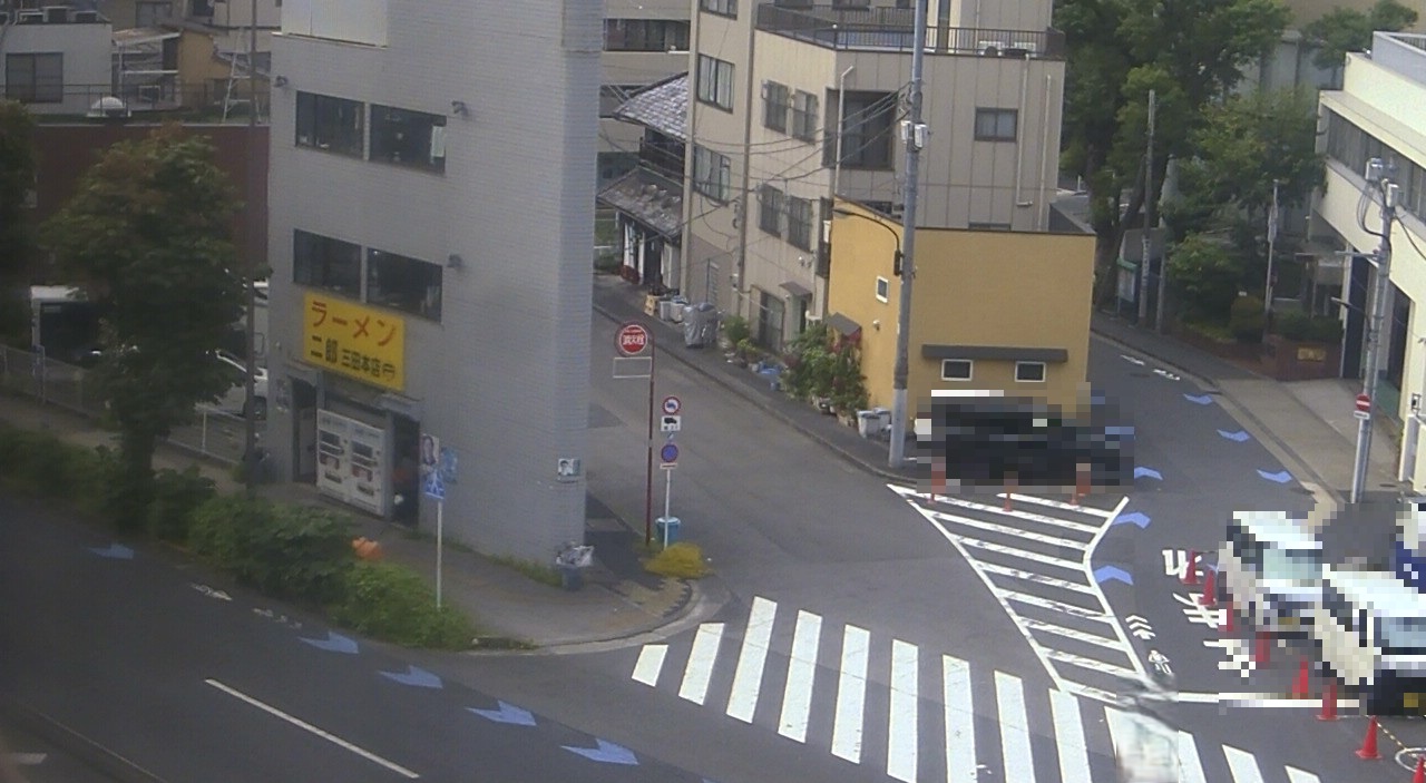 2025年10月8日ラーメン二郎三田本店の並び