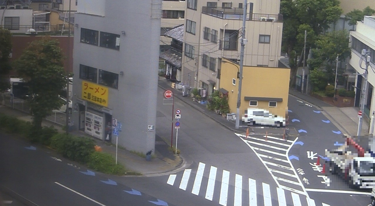 2025年10月9日ラーメン二郎三田本店の並び