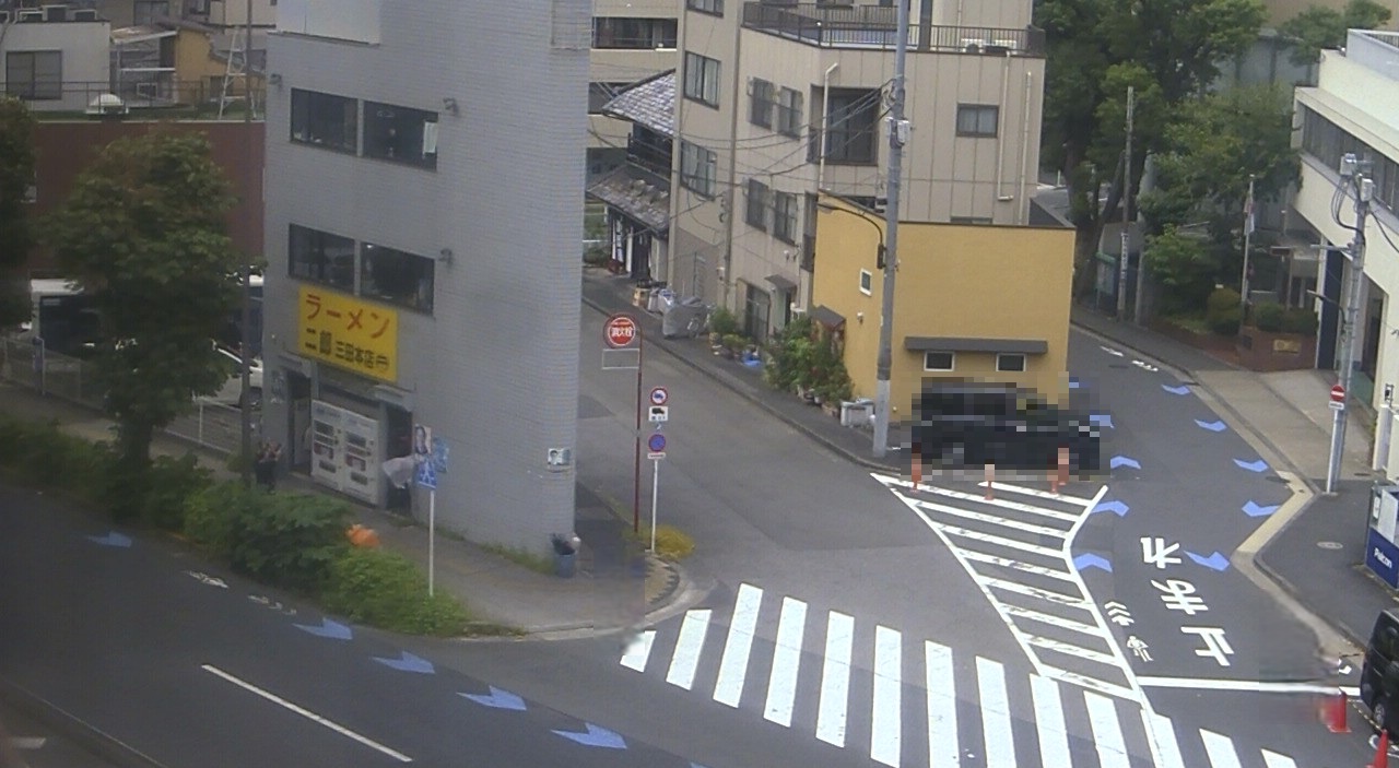 2025年10月14日ラーメン二郎三田本店の並び