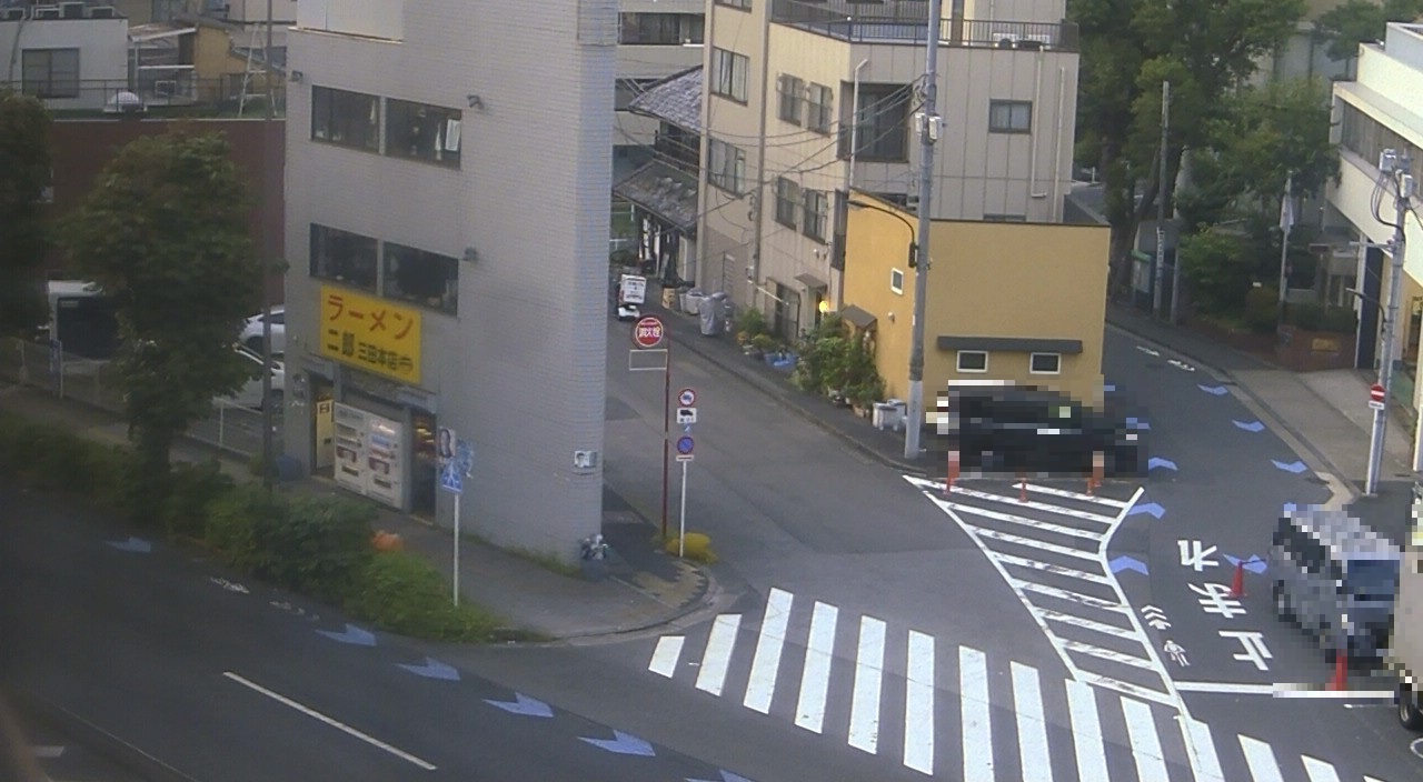 2025年10月27日ラーメン二郎三田本店の並び