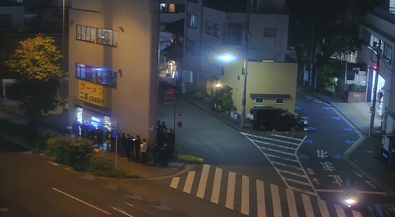 2025年11月4日ラーメン二郎三田本店の並び
