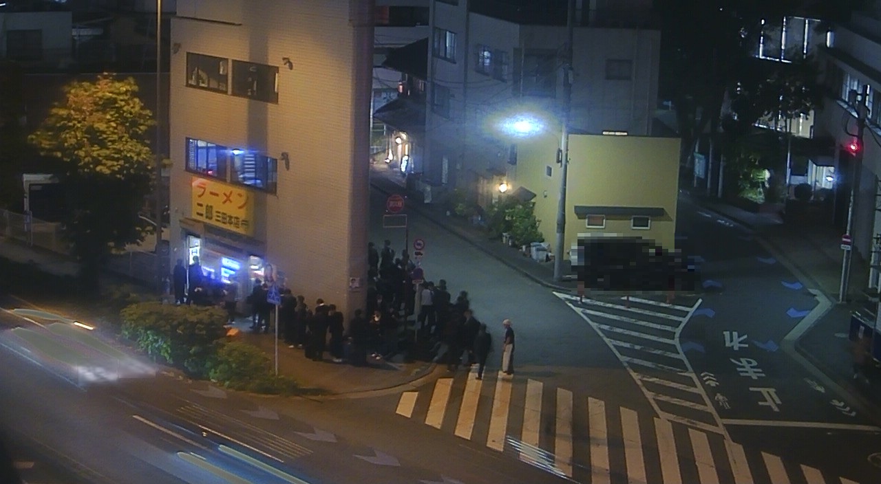 2025年11月7日ラーメン二郎三田本店の並び