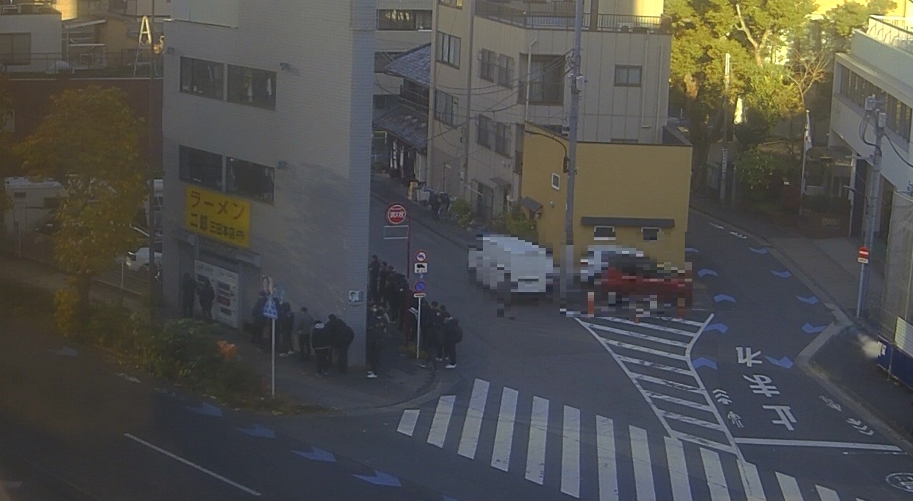 2025年12月18日ラーメン二郎三田本店の並び