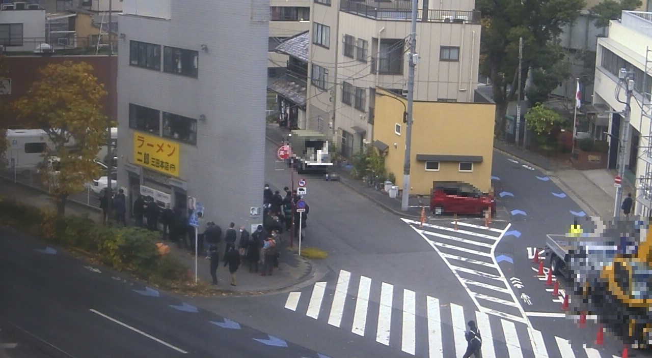 2025年12月22日ラーメン二郎三田本店の並び