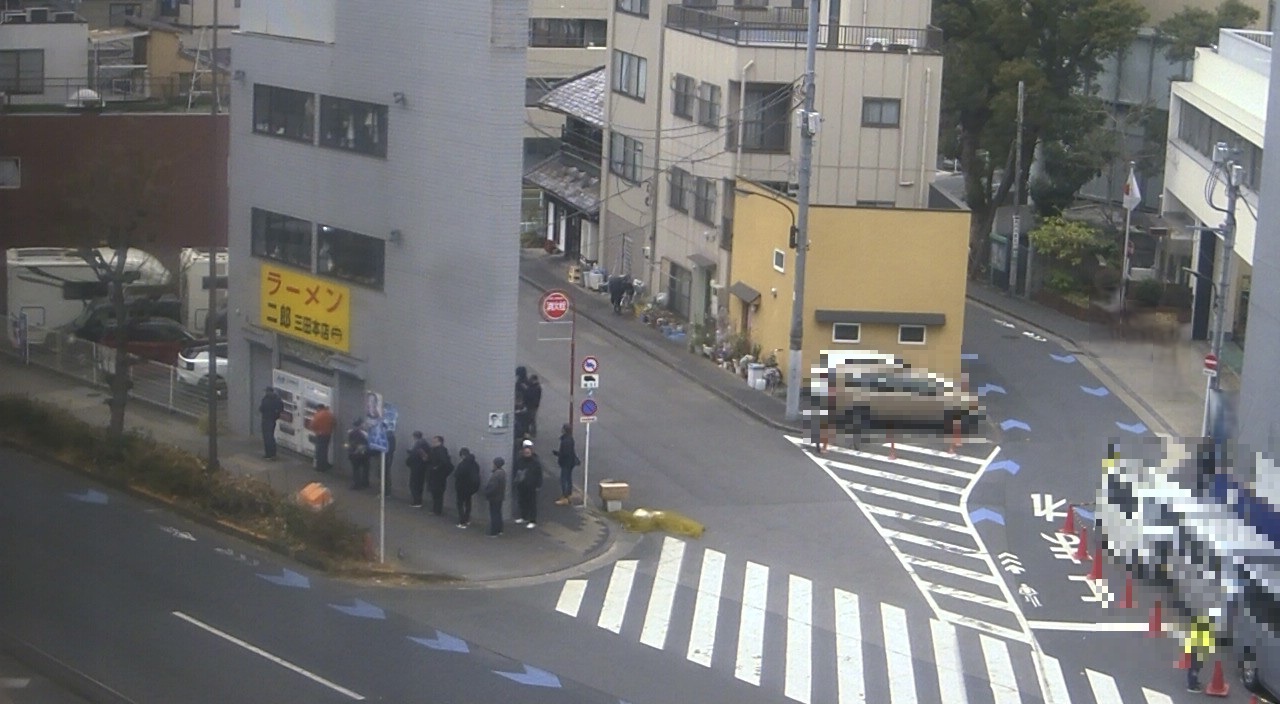 2026年2月7日ラーメン二郎三田本店の並び