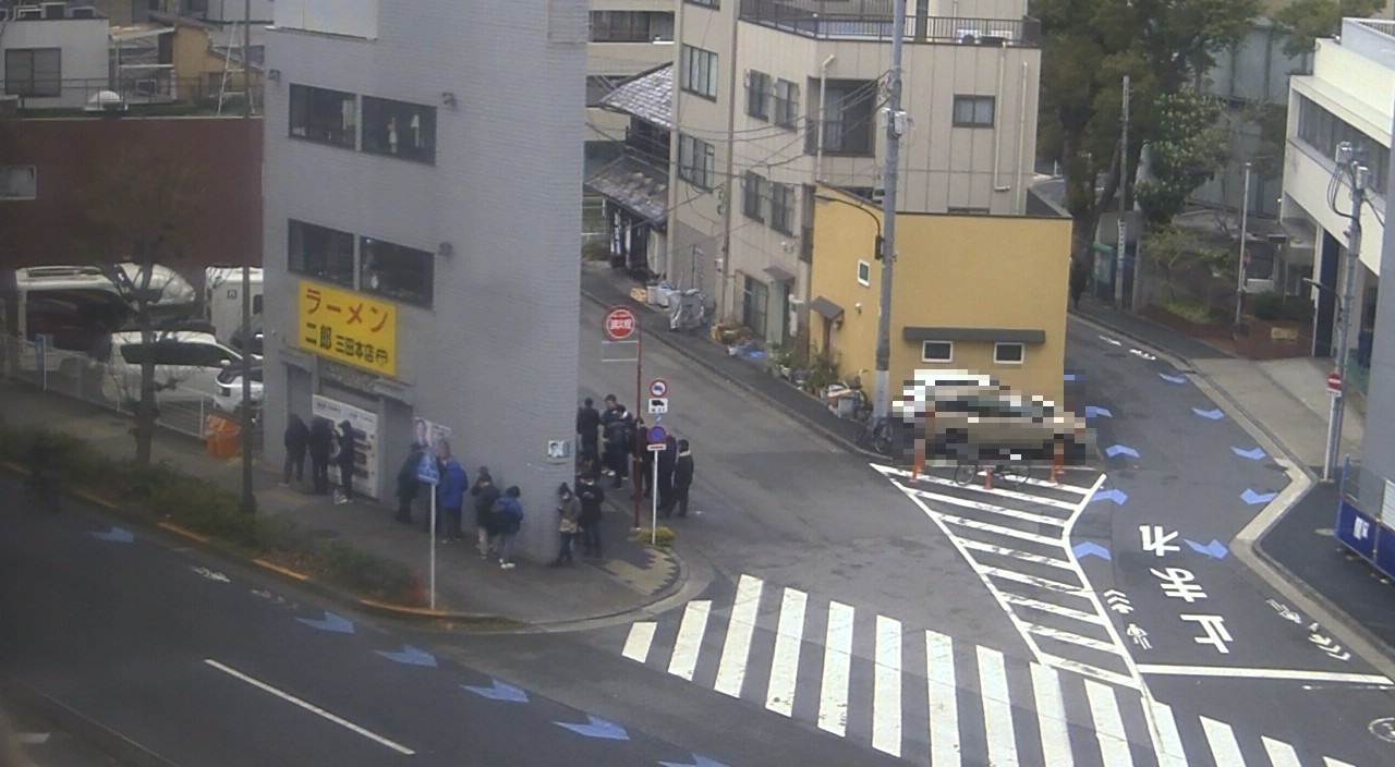 2026年3月16日ラーメン二郎三田本店の並び
