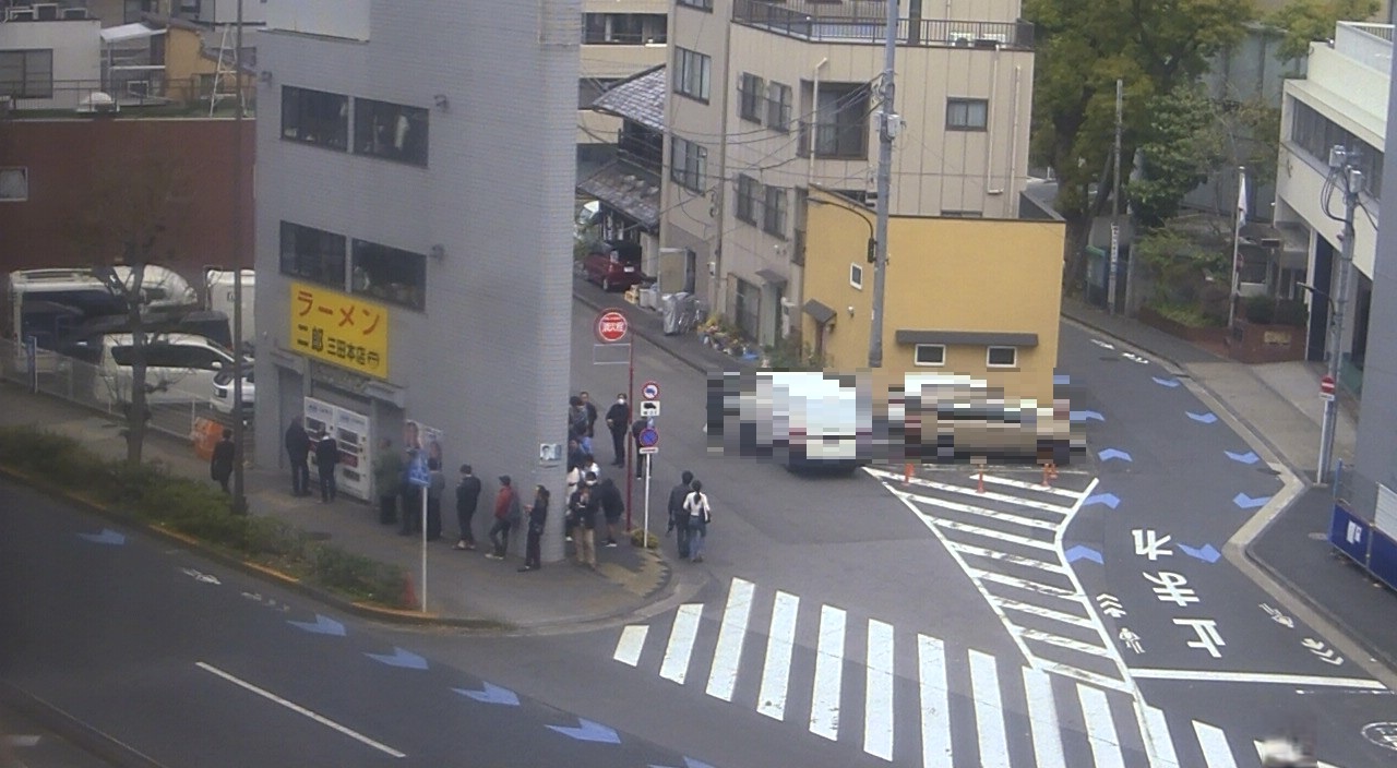 2026年3月30日ラーメン二郎三田本店の並び