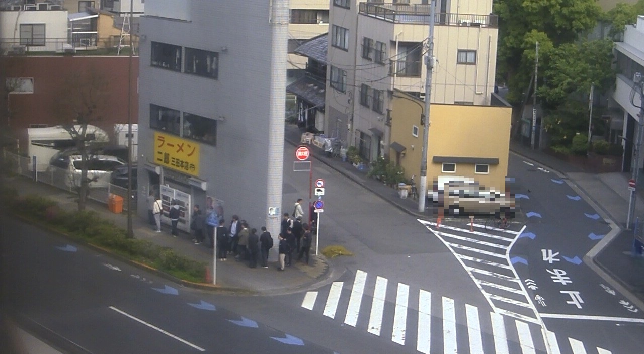 2026年4月17日ラーメン二郎三田本店の並び