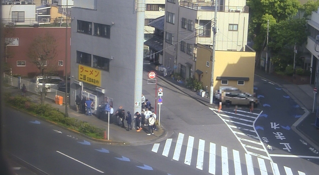 2026年4月20日ラーメン二郎三田本店の並び