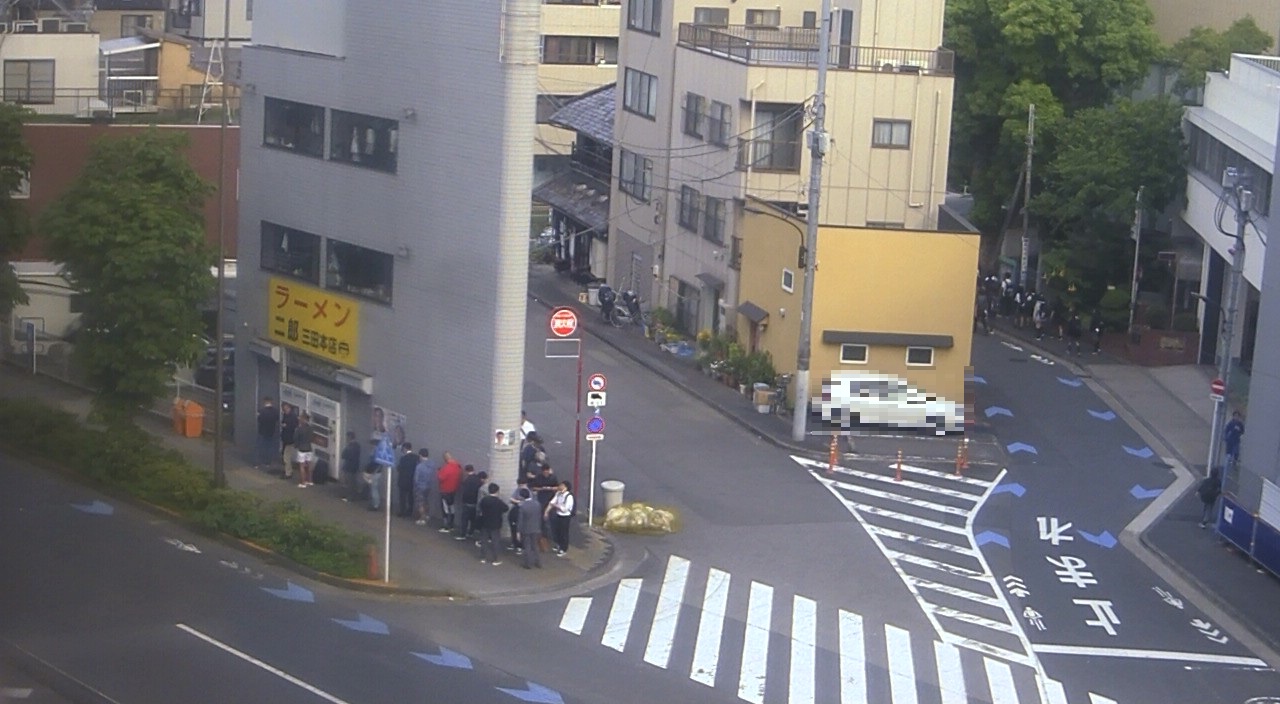 2026年5月12日ラーメン二郎三田本店の並び