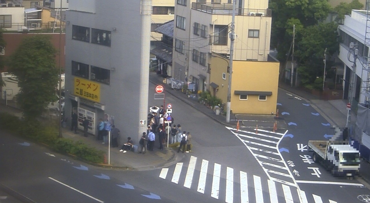 2026年5月25日ラーメン二郎三田本店の並び