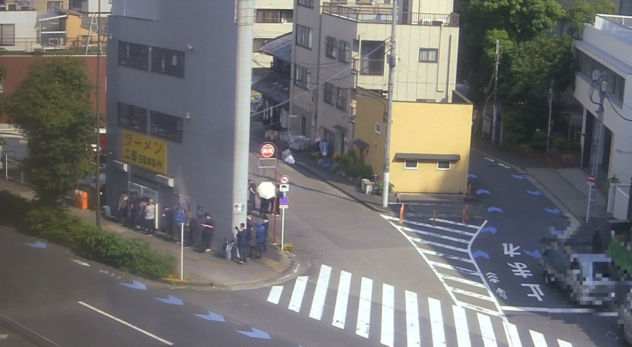 2026年6月12日ラーメン二郎三田本店の並び