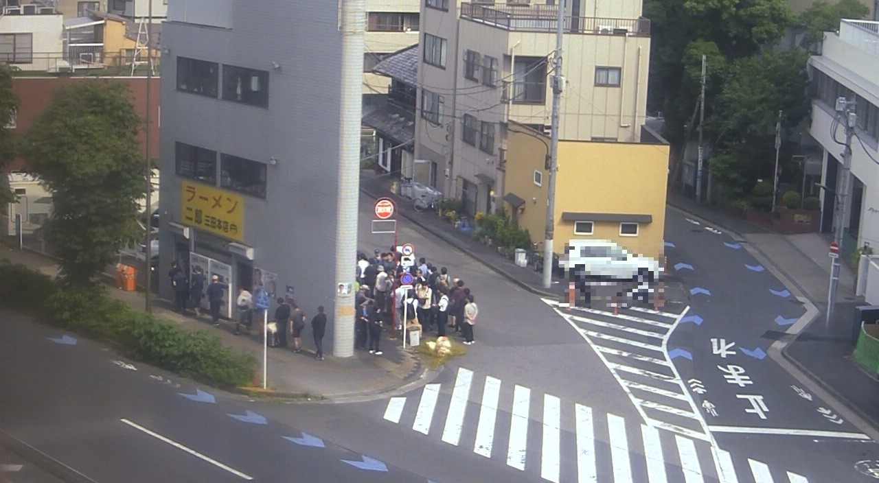 2026年6月13日ラーメン二郎三田本店の並び