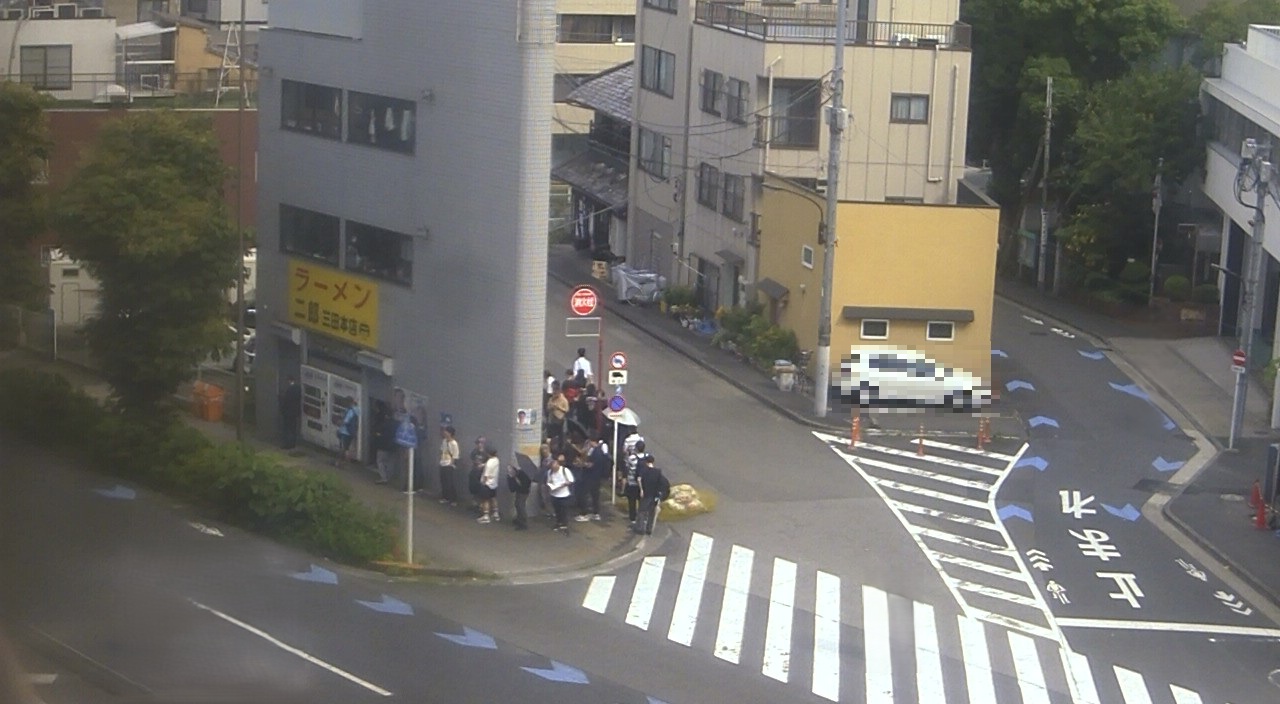 2026年6月23日ラーメン二郎三田本店の並び