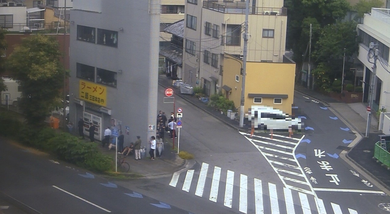 2026年7月6日ラーメン二郎三田本店の並び