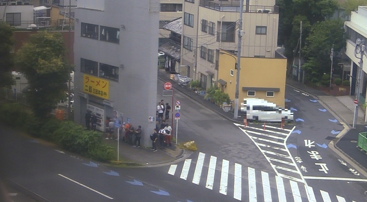 2026年7月13日ラーメン二郎三田本店の並び