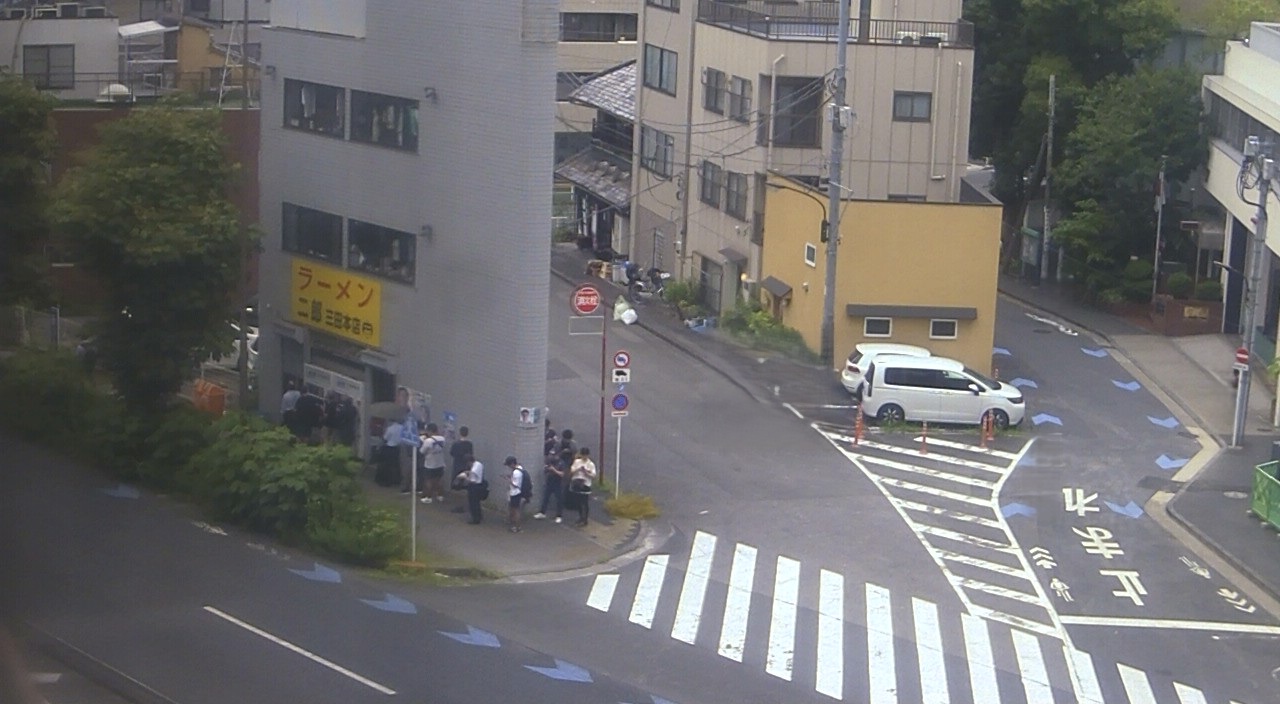 2026年7月24日ラーメン二郎三田本店の並び