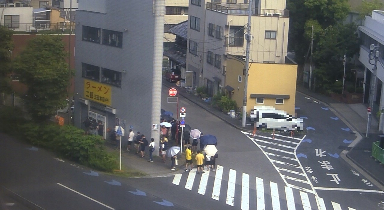2026年7月25日ラーメン二郎三田本店の並び