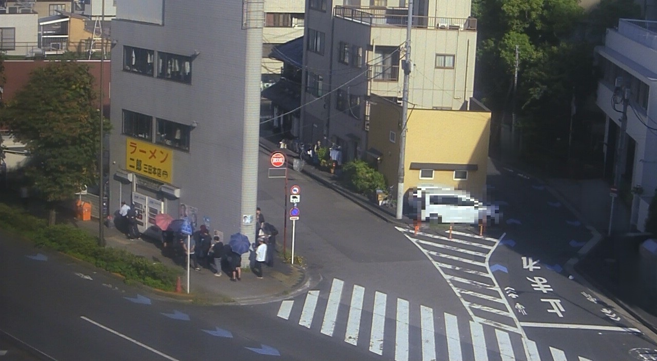 2026年9月18日ラーメン二郎三田本店の並び