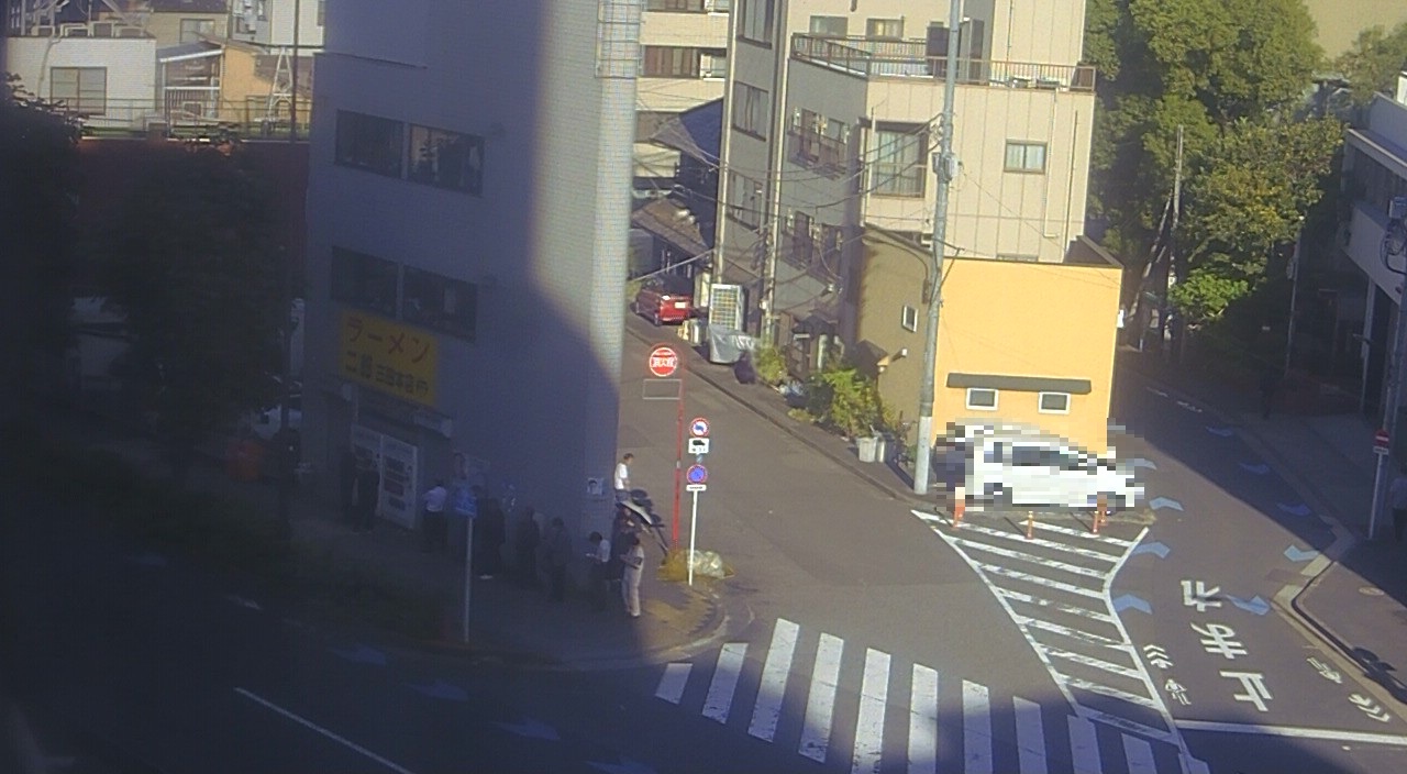 2026年10月19日ラーメン二郎三田本店の並び
